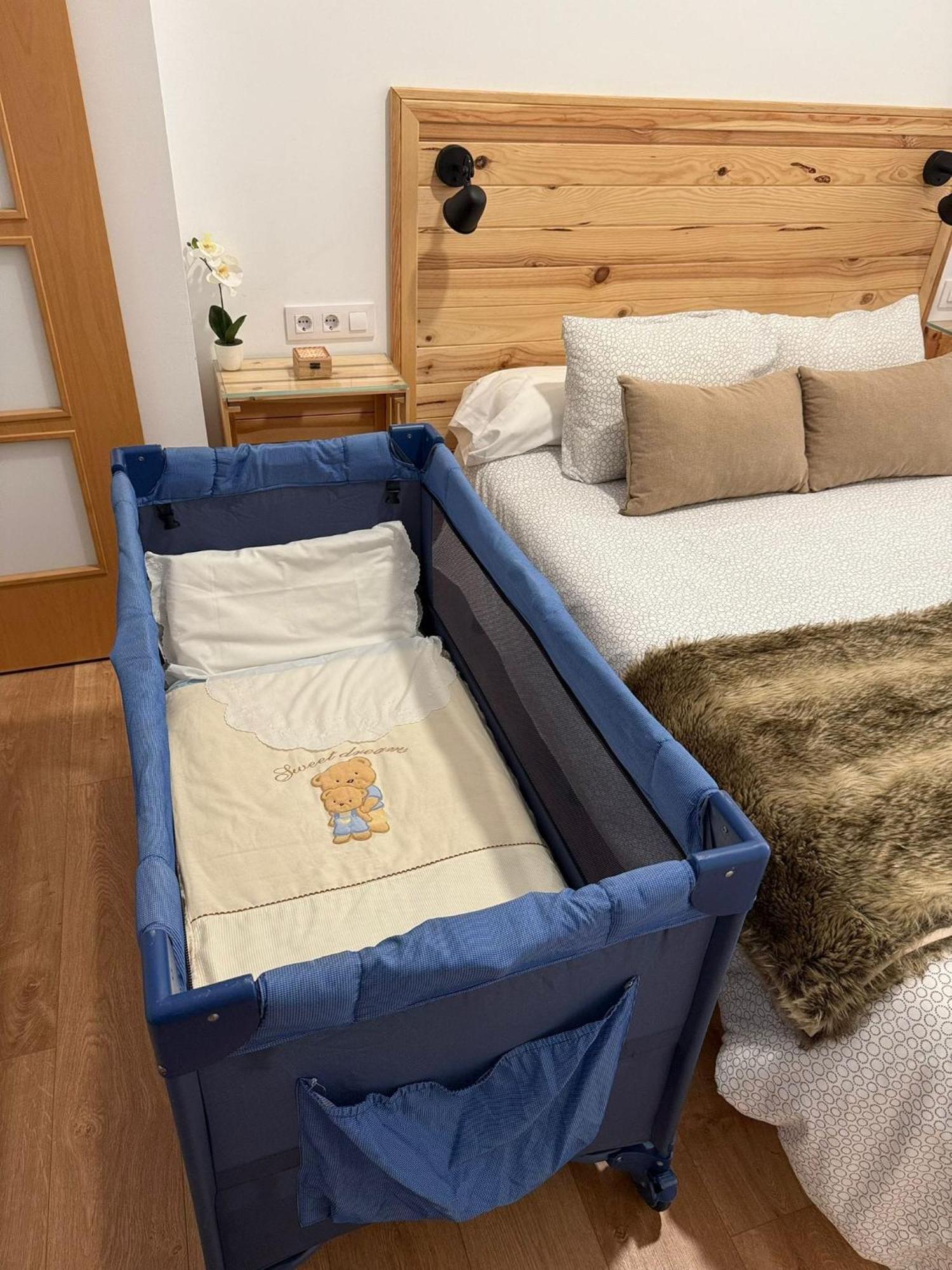 Apartamento Turistico Leo バエナ エクステリア 写真